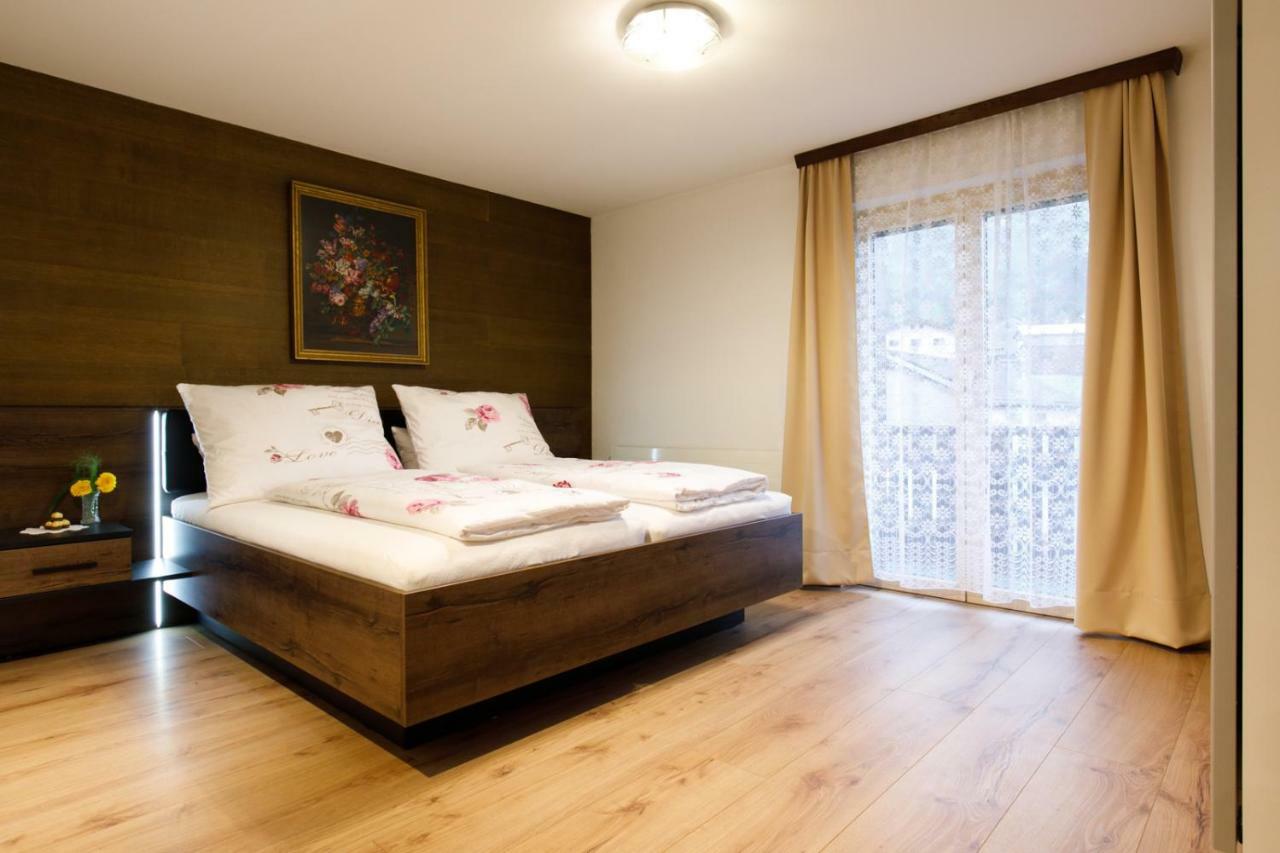 Apartment Am Bach Mellau Exteriör bild