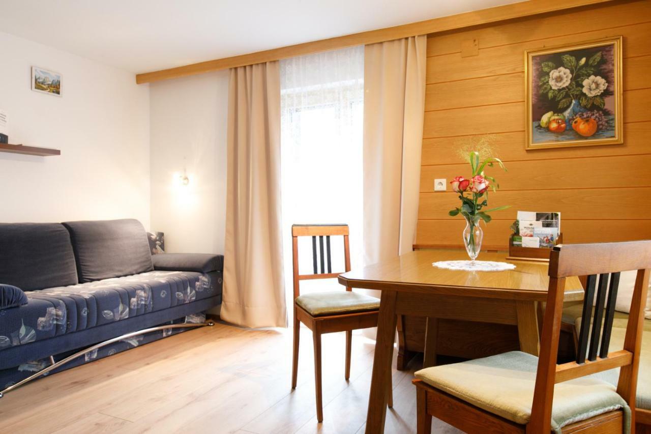 Apartment Am Bach Mellau Exteriör bild